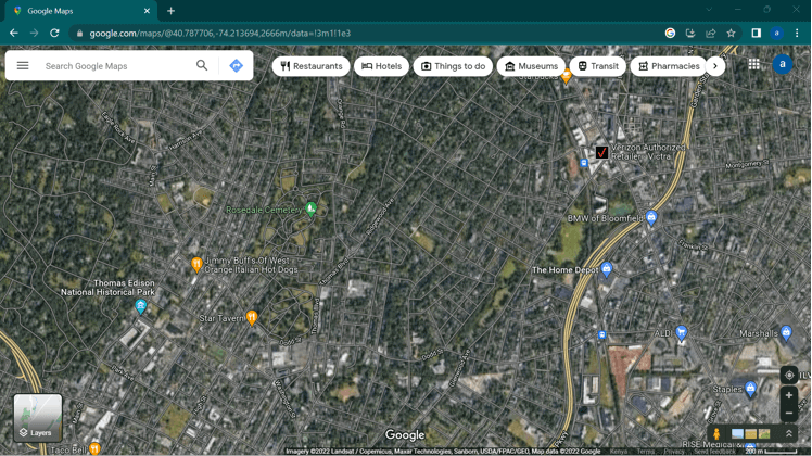 How to drop multiple pins on Google Maps